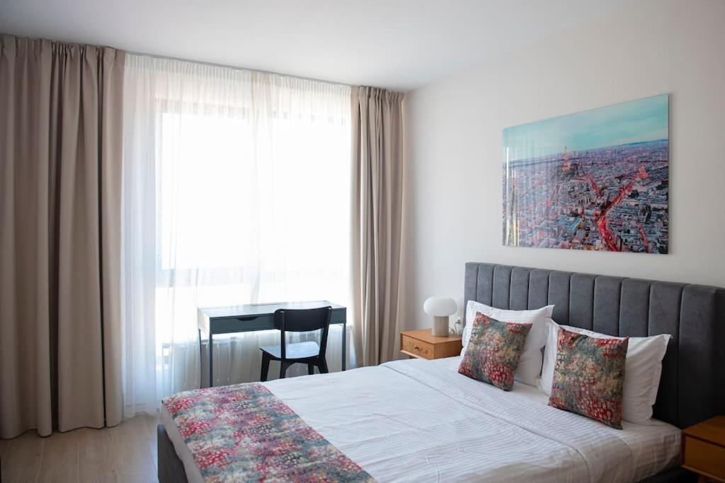 New York: A Spacious Modern Apartment With Parking Sofia Buitenkant foto