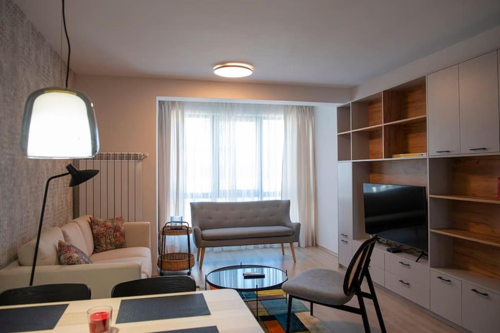 New York: A Spacious Modern Apartment With Parking Sofia Buitenkant foto