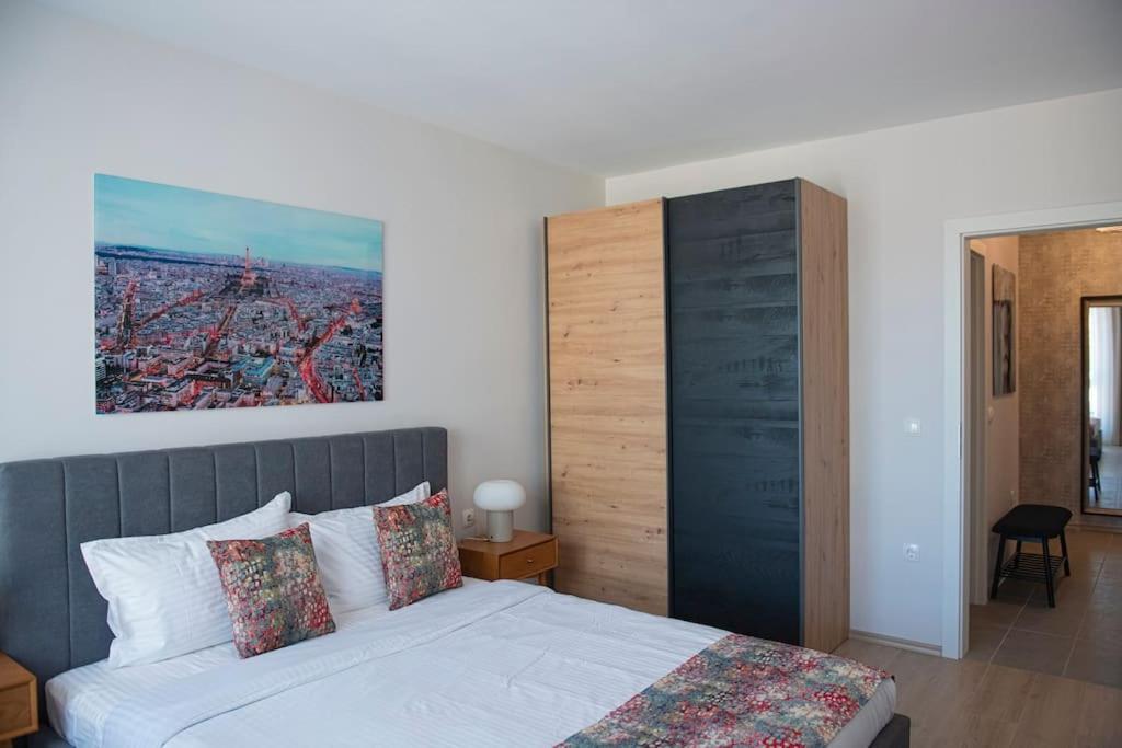 New York: A Spacious Modern Apartment With Parking Sofia Buitenkant foto